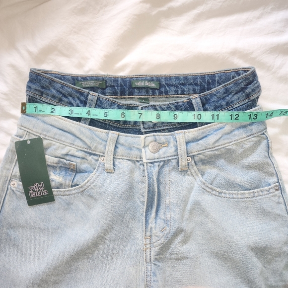 Light Blue Denim Jeans, Wild Fable Double Waist High Rise Relaxed 90s. Size 2. - Picture 3 of 7